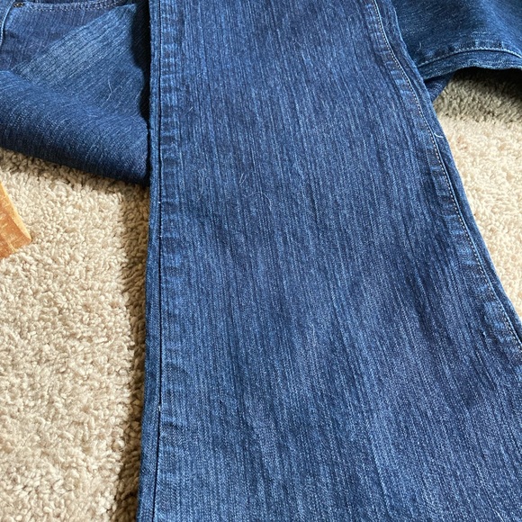 Calvin Klein Blue indigo boot cut jeans - excellent condition - Picture 4 of 10